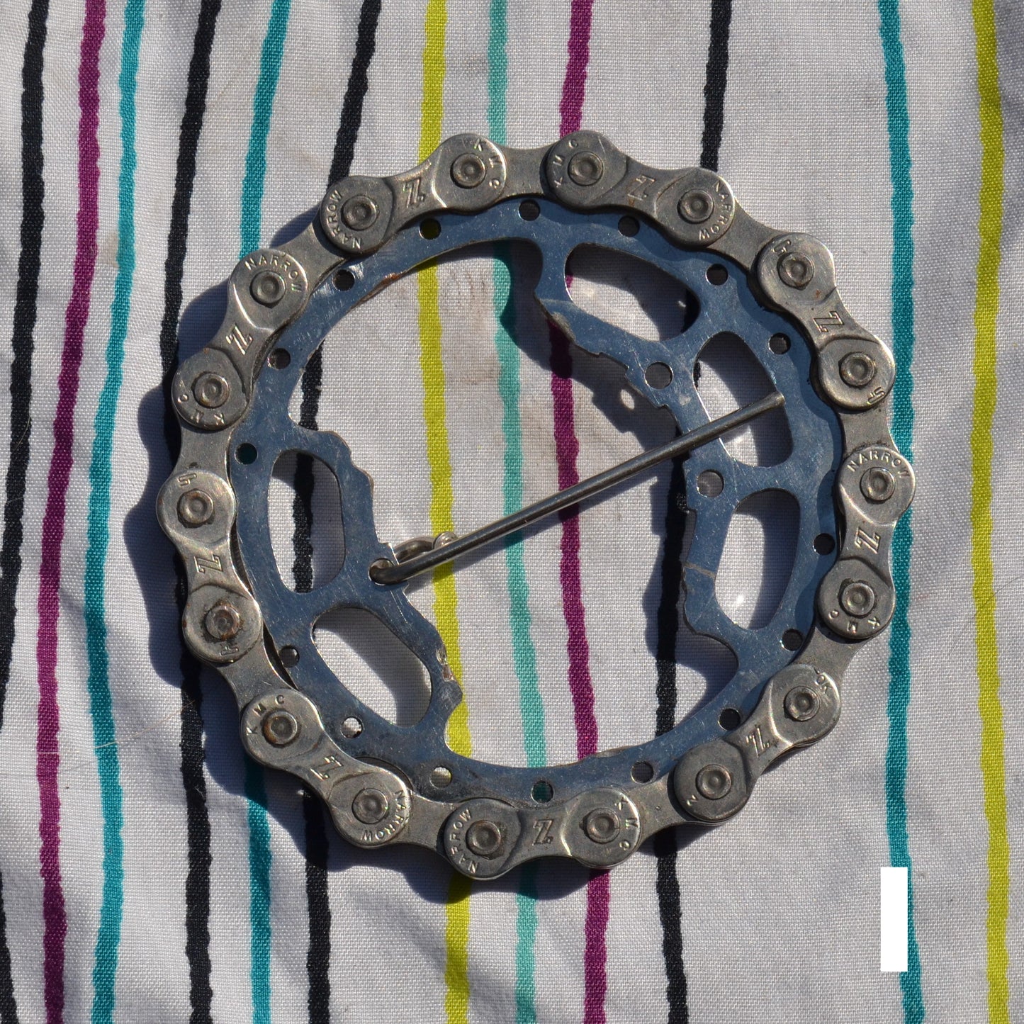 Bicycle Cog belt buckle